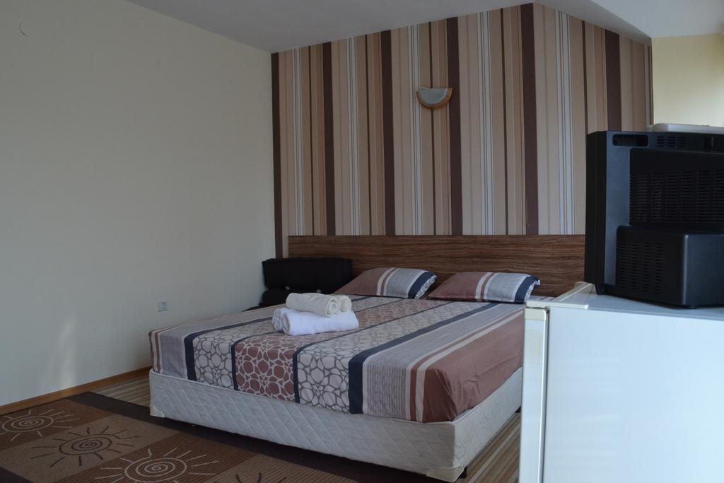 Stella Del Mare Guest House Kiten  Habitación foto